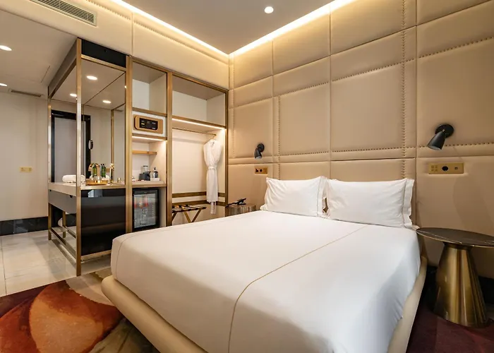 Madalena By The Beautique Lisboa