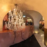 Madalena By The Beautique Lisboa