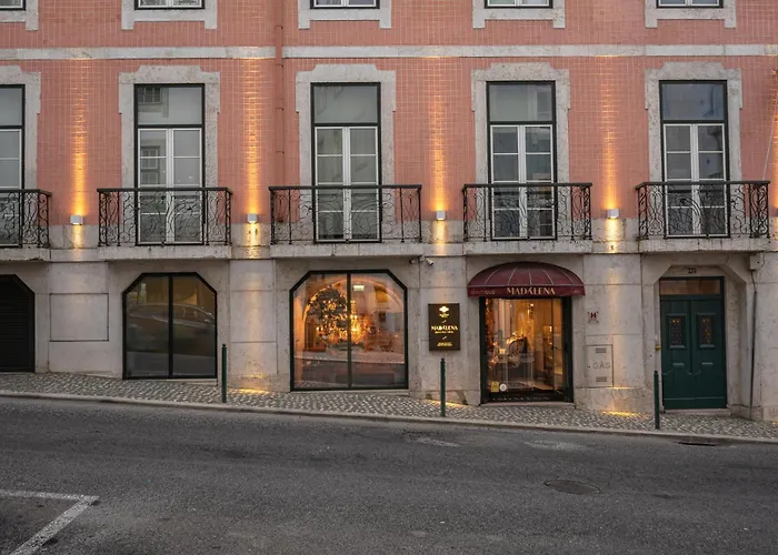 Hotel Madalena By The Beautique 4*